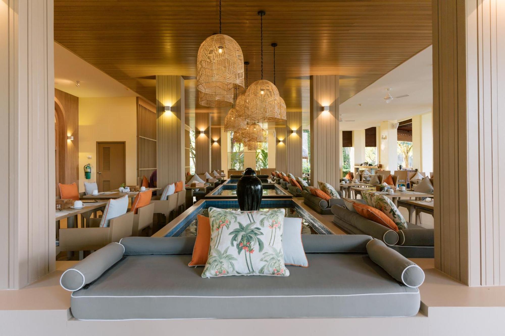 Apsara Beachfront Resort & Villa - Sha Extra Plus Khao Lak Exterior foto